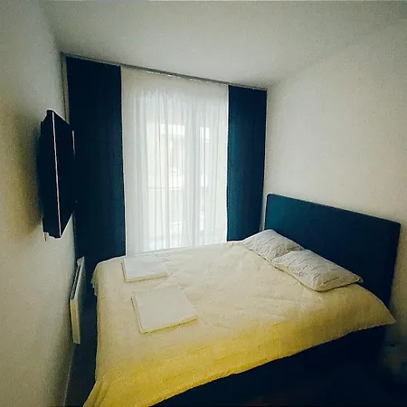 34 * Белашница